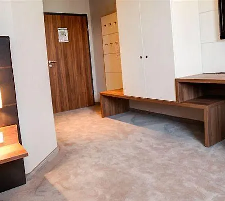 Riku Hotel 3*